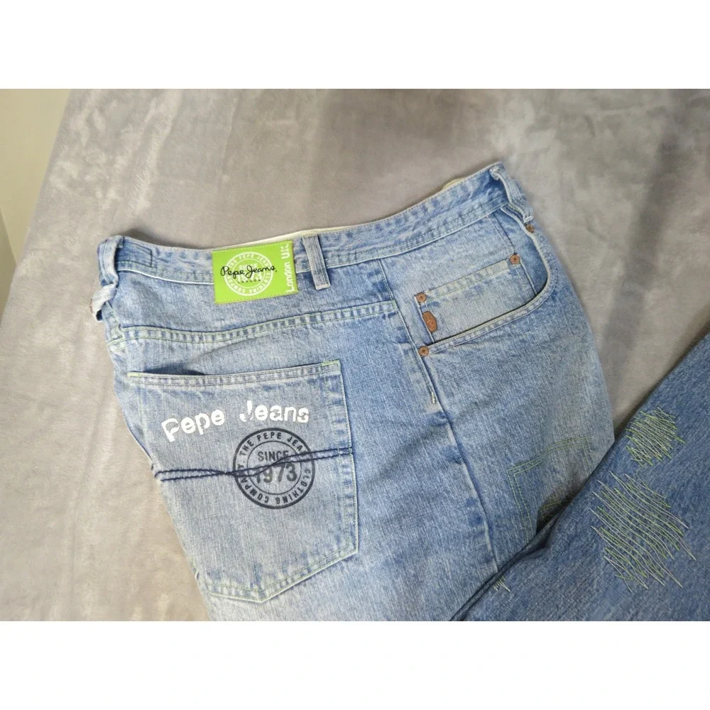 Pepe Jeans crafted from
